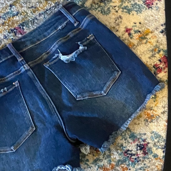 Risen jean shorts size large - Picture 4 of 10